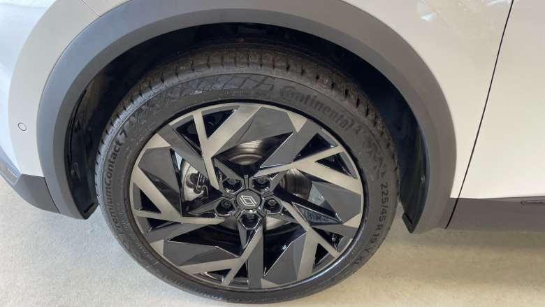 Renault Symbioz 1.6 E-Tech FHEV 145 Iconic Esprit Alpine 5dr Auto Hybrid Estate